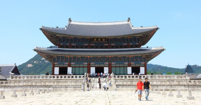 เยือนพระราชวังเคียงบก (Gyeongbok Palace) พระราชวังเก่าแก่ที่สุดแห่งราชวงศ์โชซอน