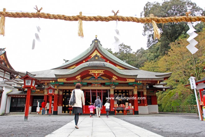 ศาลเจ้ายูโทกุ อินะริ Yutoku Inari ศาลเจ้ายิ่งใหญ่แห่งเมืองซากะ เกาะคิวชู (Kyushu)