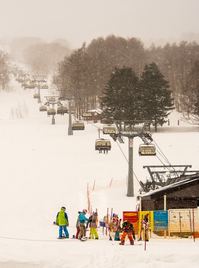 ลานสกีและ chair lift