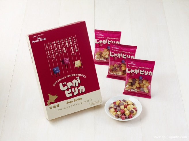 ขนมของฝากจากฮอกไกโด Jaga Pirika หนึ่งกล่องได้ถึงสามรส Jaga Pirika หนึ่งกล่องได้ถึงสามรส