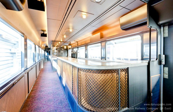 เที่ยวญี่ปุ่น รถไฟภัตตาคาร Tohoku Emotion บรรยากาศสวยๆ ภายในรถไฟภัตตาคาร Tohoku Emotion