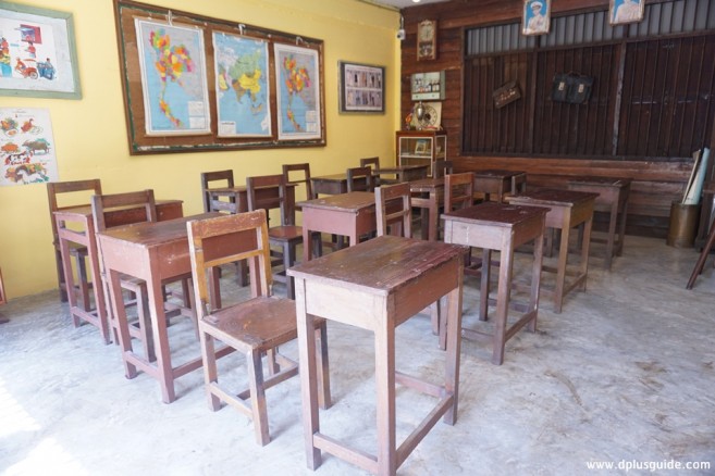 โรงเรียนลำสนุ่น (จำลอง) บ้านบางเขน (Baan Bangkhen) โรงเรียนลำสนุ่น (จำลอง)
