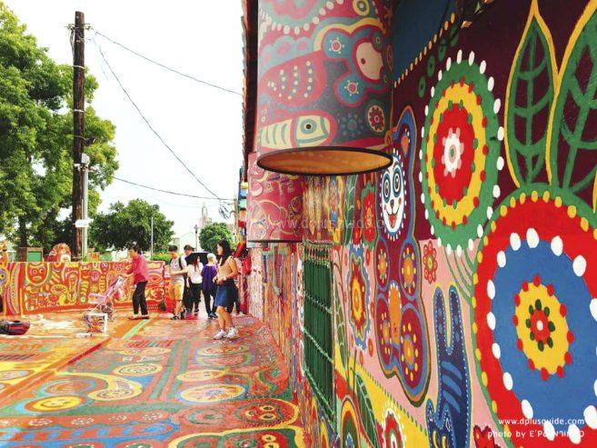 Add Color to your life ชวนเสพงานศิลป์ที่ Rainbow Village แห่งเมืองไถจง