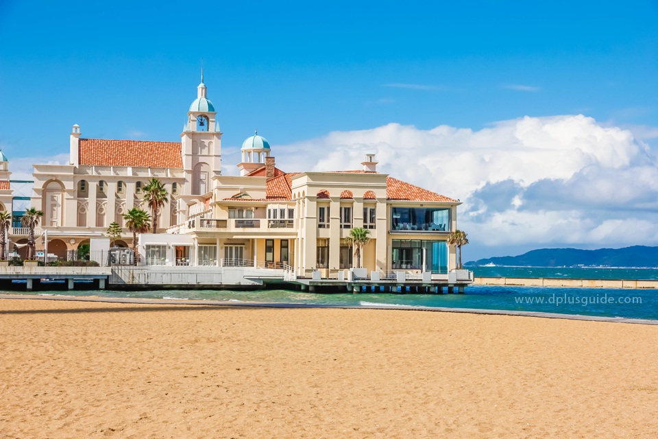 Momochi Seaside Park ชมสวนรับลมทะเล ริมอ่าวฮากะตะ ฟุกุโอกะ | DPlus Guide