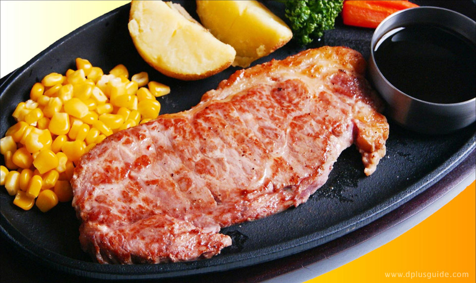 ส่วนใครที่อยากเปลี่ยนบรรยากาศจากอาหารทะเล ทางร้าน Kitano Ryoba Otaru Ungaten ก็มีเมนูเอาใจคนชื่นชอบสเต็ก อย่าง "เซอร์ลอยน์สเต็ก" หรือ "สเต็กแฮมเบิร์กเนื้อนุ่ม" ให้เลือกสั่งด้วย ในภาพคือเซอร์ลอยน์สเต็กค่ะ ส่วนใครที่อยากเปลี่ยนบรรยากาศจากอาหารทะเล ทางร้าน Kitano Ryoba Otaru Ungaten ก็มีเมนูเอาใจคนชื่นชอบสเต็ก อย่าง "เซอร์ลอยน์สเต็ก" หรือ "สเต็กแฮมเบิร์กเนื้อนุ่ม" ให้เลือกสั่งด้วย ในภาพคือเซอร์ลอยน์สเต็กค่ะ