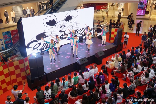 วงCOJIRASE THE TRIP เวทีกลาง โซน Central Court ONE SHOULDER CELEBRITY FORMAL GOWNS DRESSES