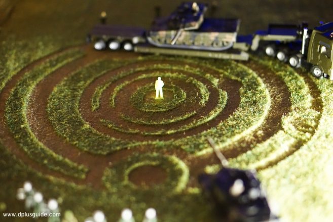 "วงกลมแห่งทุ่งเกษตร" (CROP CIRCLES) สัญลักษณ์ของมนุษย์ต่างดาว "วงกลมแห่งทุ่งเกษตร" (CROP CIRCLES) สัญลักษณ์ของมนุษย์ต่างดาว