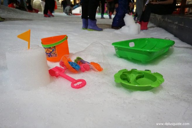 Snow Playground ลานหิมะเสมือนจริง Snow Playground ลานหิมะเสมือนจริง