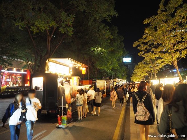 บรรยากาศ Cheonggyecheon Time Slip Market Cheonggyecheon Time Slip Market