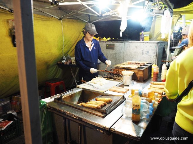 ร้านอาหาร DDP Youth Runway Market DDP Youth Runway Market
