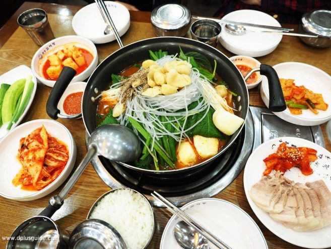 เมนูแกงซี่โครงหมูใส่มันฝรั่ง หรือคัมจาทัง ของร้าน ONEDANG GAMJATANG ที่คุณไม่ควรพลาด !! เมนูแกงซี่โครงหมูใส่มันฝรั่ง หรือคัมจาทัง ของร้าน ONEDANG GAMJATANG ที่คุณไม่ควรพลาด !!