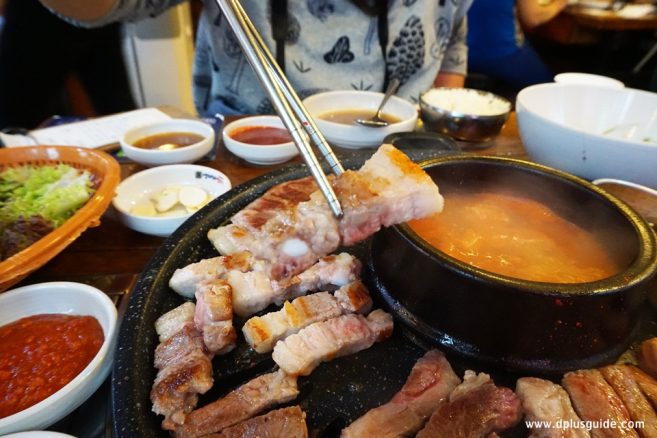 เมนู "หมูย่างเกาหลี" (ซัมกยอบซัล) เมนู "หมูย่างเกาหลี" (ซัมกยอบซัล)
