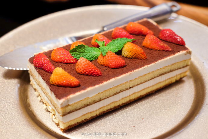 เมนู Tiramisu บุฟเฟ่ต์อาหารนานาชาติ Marriott Buffet บุฟเฟ่ต์อาหารนานาชาติ Marriott Buffet