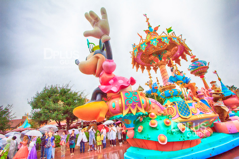 ขบวนพาเหรดที่ Tokyo Disney Resort ขบวนพาเหรดที่ Tokyo Disney Resort