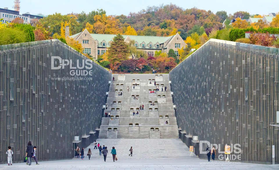 Ewha Womans University มหาลัยสตรีอีฮวา Ewha Womans University มหาลัยสตรีอีฮวา