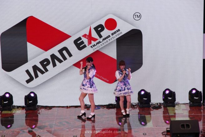 สองสาวจาก TOKYOflavor โชว์เริ่มต้นงานที่เวที Culture Stage สองสาวจาก TOKYOflavor โชว์เริ่มต้นงานที่เวที Culture Stage