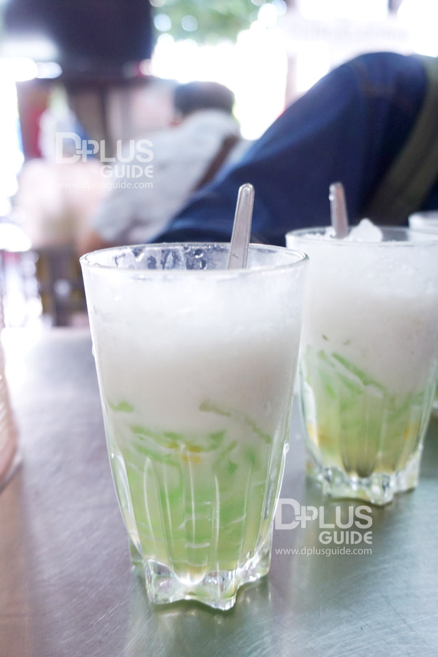 ลอดช่องสิงคโปร์ต้นตำรับ ร้านลอดช่องสิงคโปร์ (สามแยกเจริญกรุง) ลอดช่องสิงคโปร์ต้นตำรับ ร้านลอดช่องสิงคโปร์ (สามแยกเจริญกรุง)