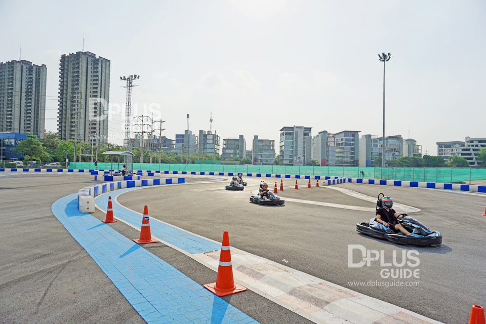 บรรยากาศสนามโกคาร์ท บรรยากาศสนามโกคาร์ท